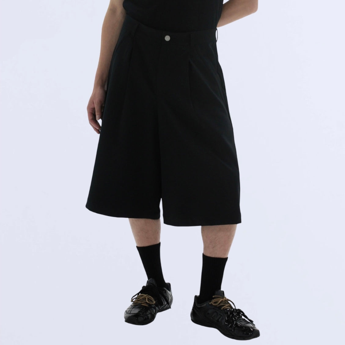 wide slacks shorts