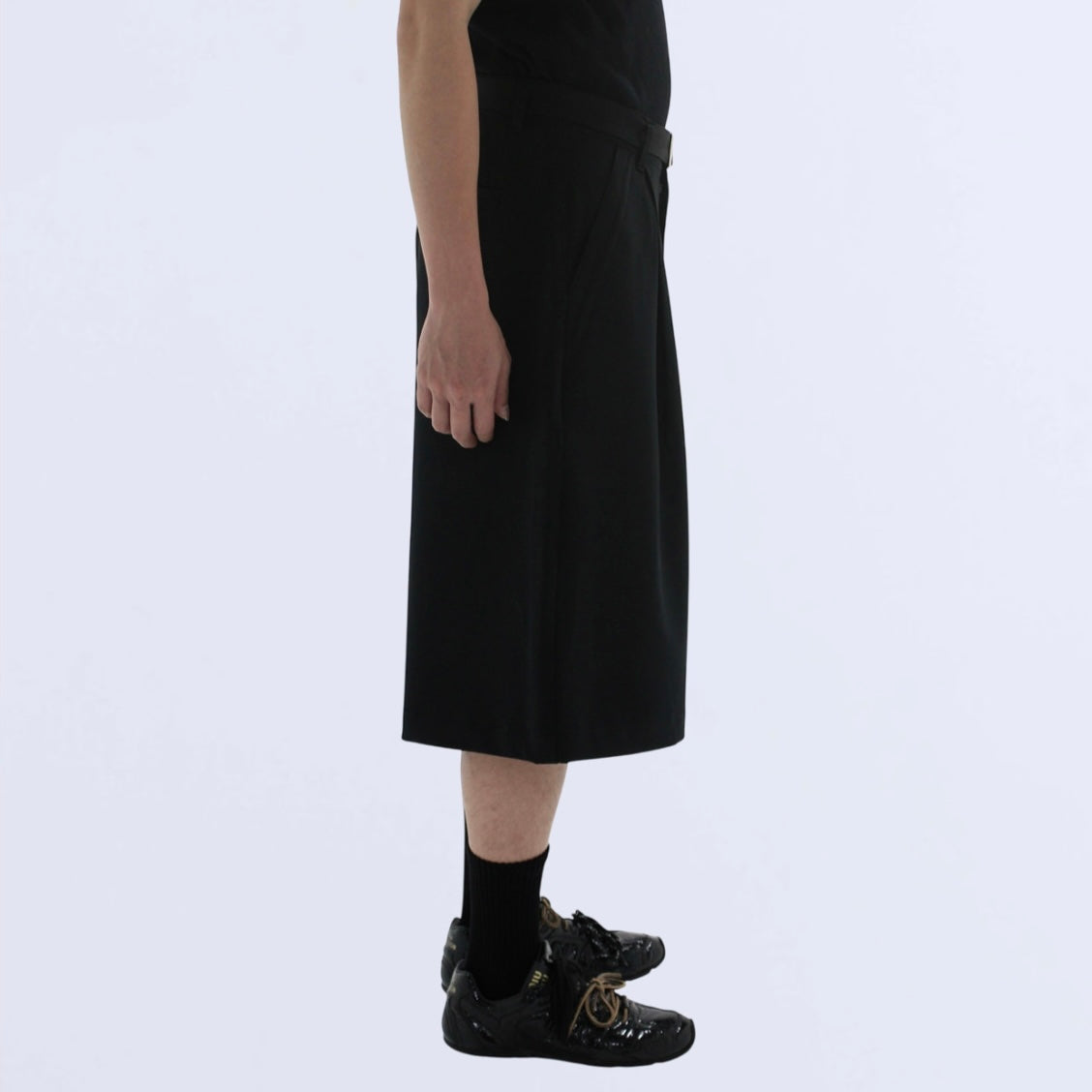 wide slacks shorts