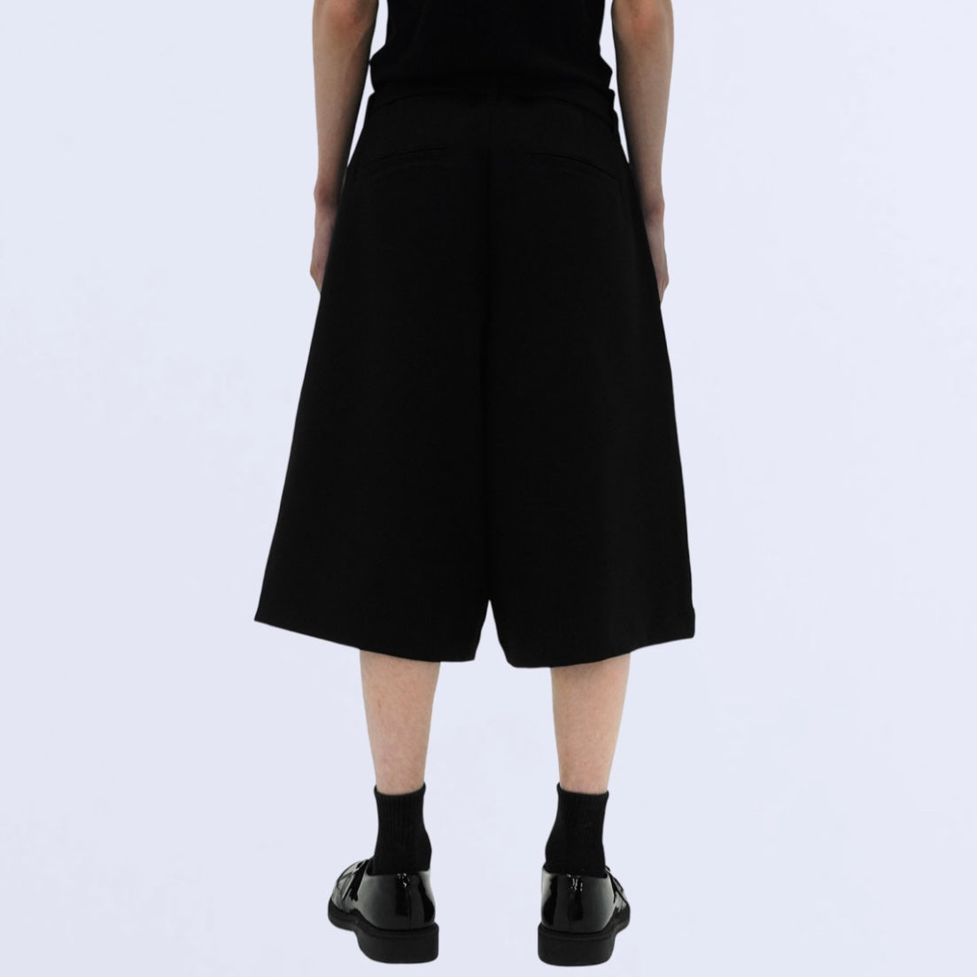 wide slacks shorts