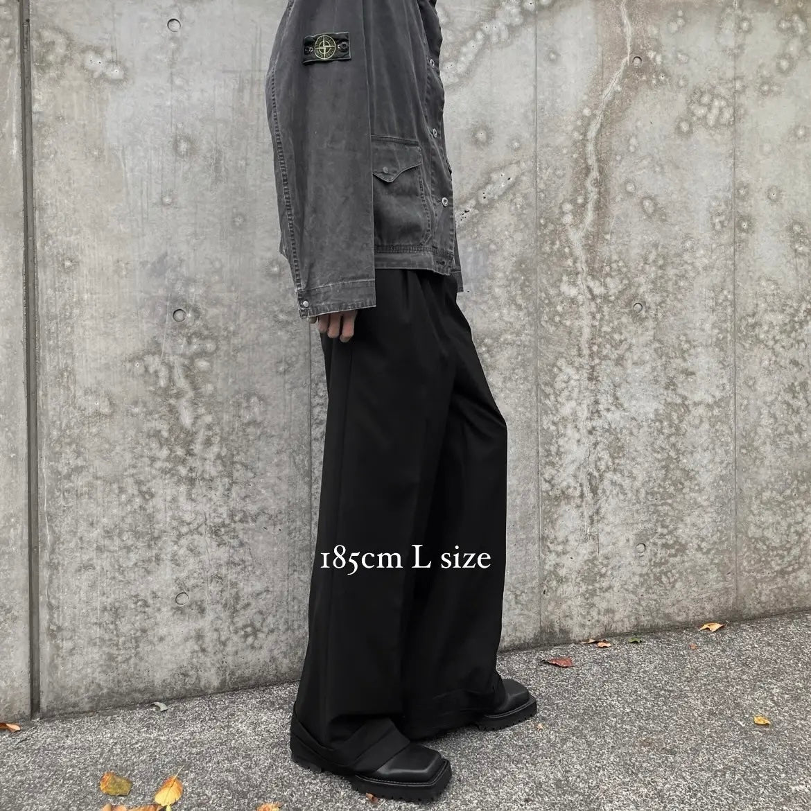 tuck wide baggy slacks