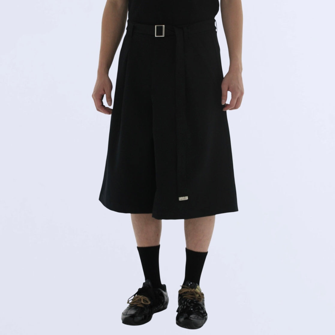 wide slacks shorts