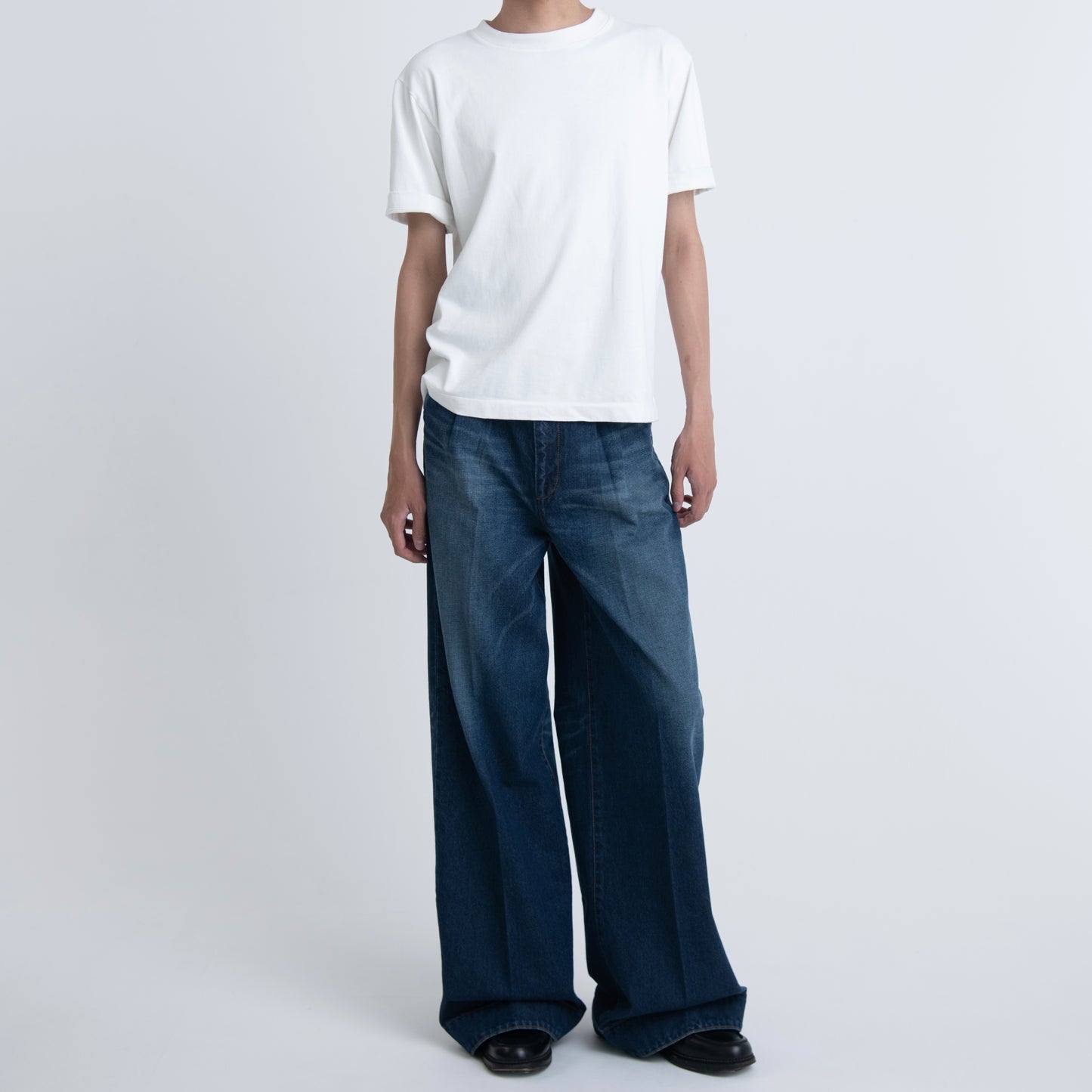 plain s/s tee "white"