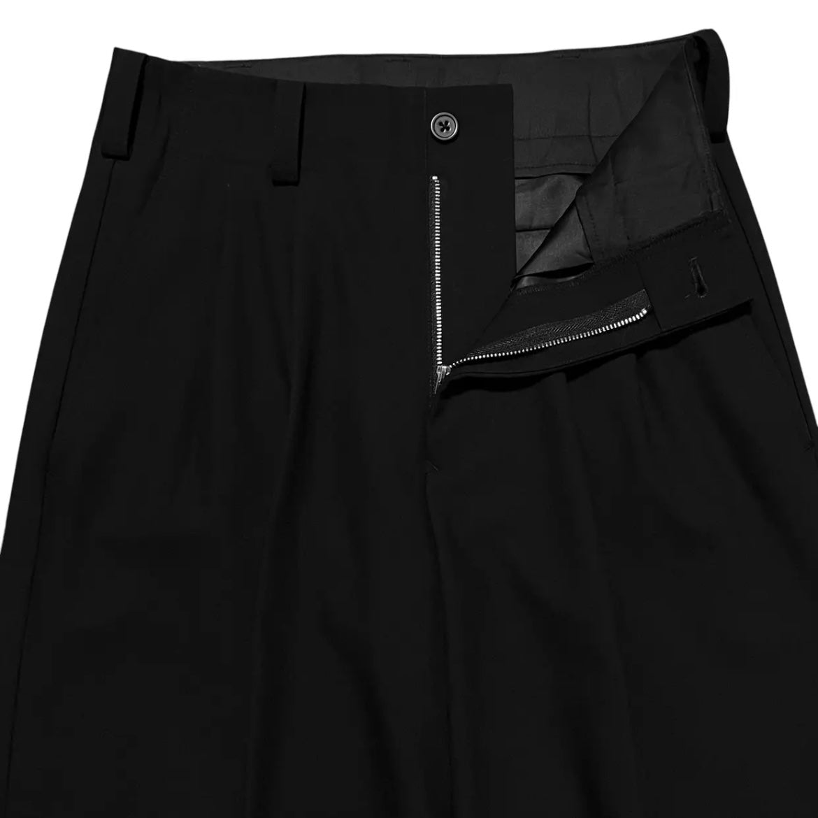 tuck wide baggy slacks